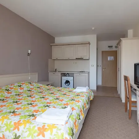 Appartement ★studio With Kitchen Wifi Balcony Pool View ★mt★ Slantchev Briag