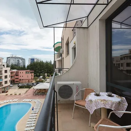 ★studio With Kitchen Wifi Balcony Pool View ★mt★ Sunny Beach