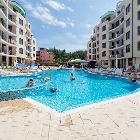 ★studio With Kitchen Wifi Balcony Pool View ★mt★ * Sunny Beach